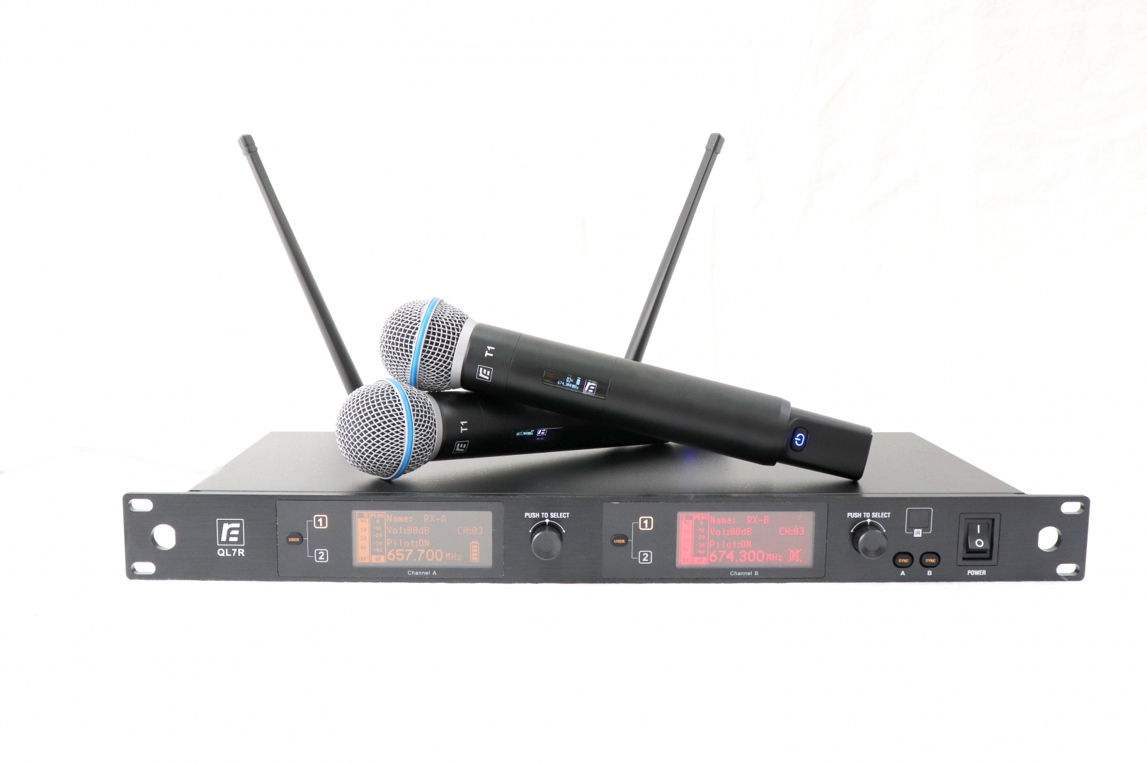 RFIntell QL7R/T1-B 720,500-754,000 МГц 2-канальная радиосистема с 2-мя ручными микрофонами в Моздоке